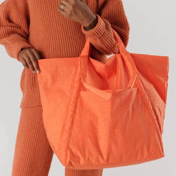 NWT Baggu Travel Cloud Bag - Nasturtium - Picture 3 of 7